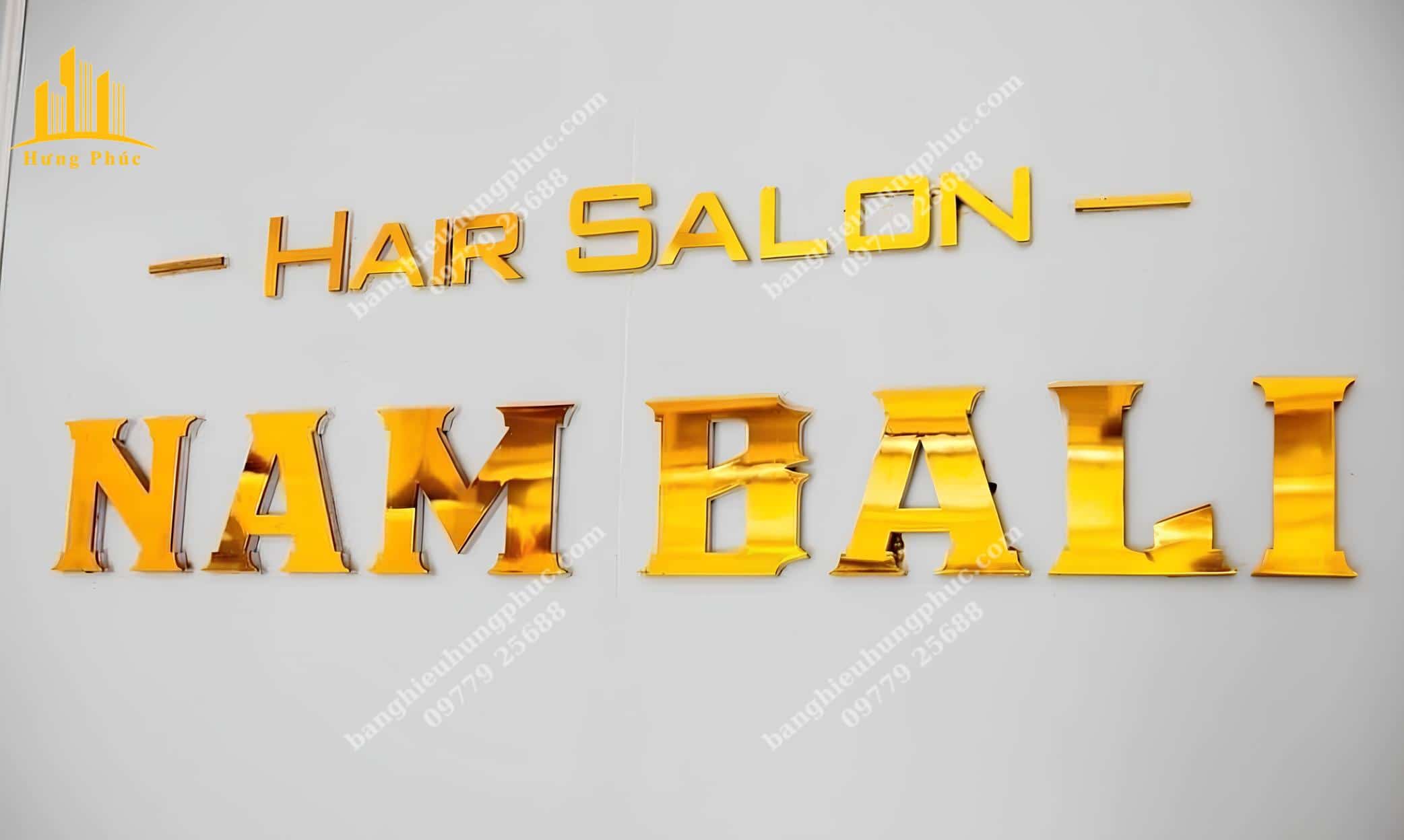 Chữ nổi dán tường bằng alu vàng gương