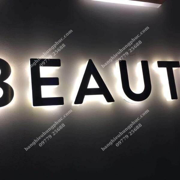 chữ nổi dán tường