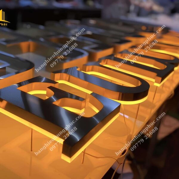 làm chữ nổi inox