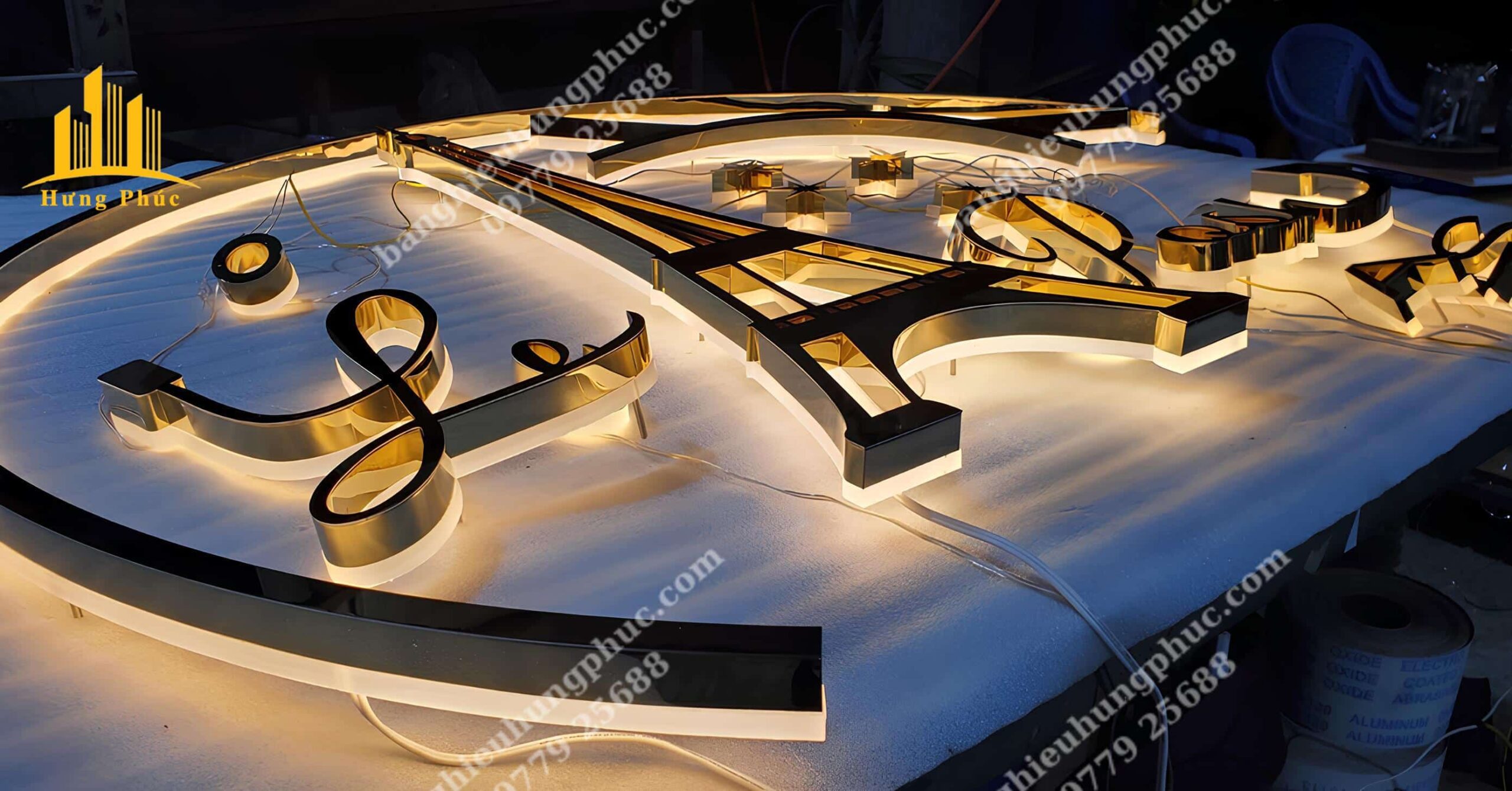 làm chữ nổi inox làm chữ nổi inox