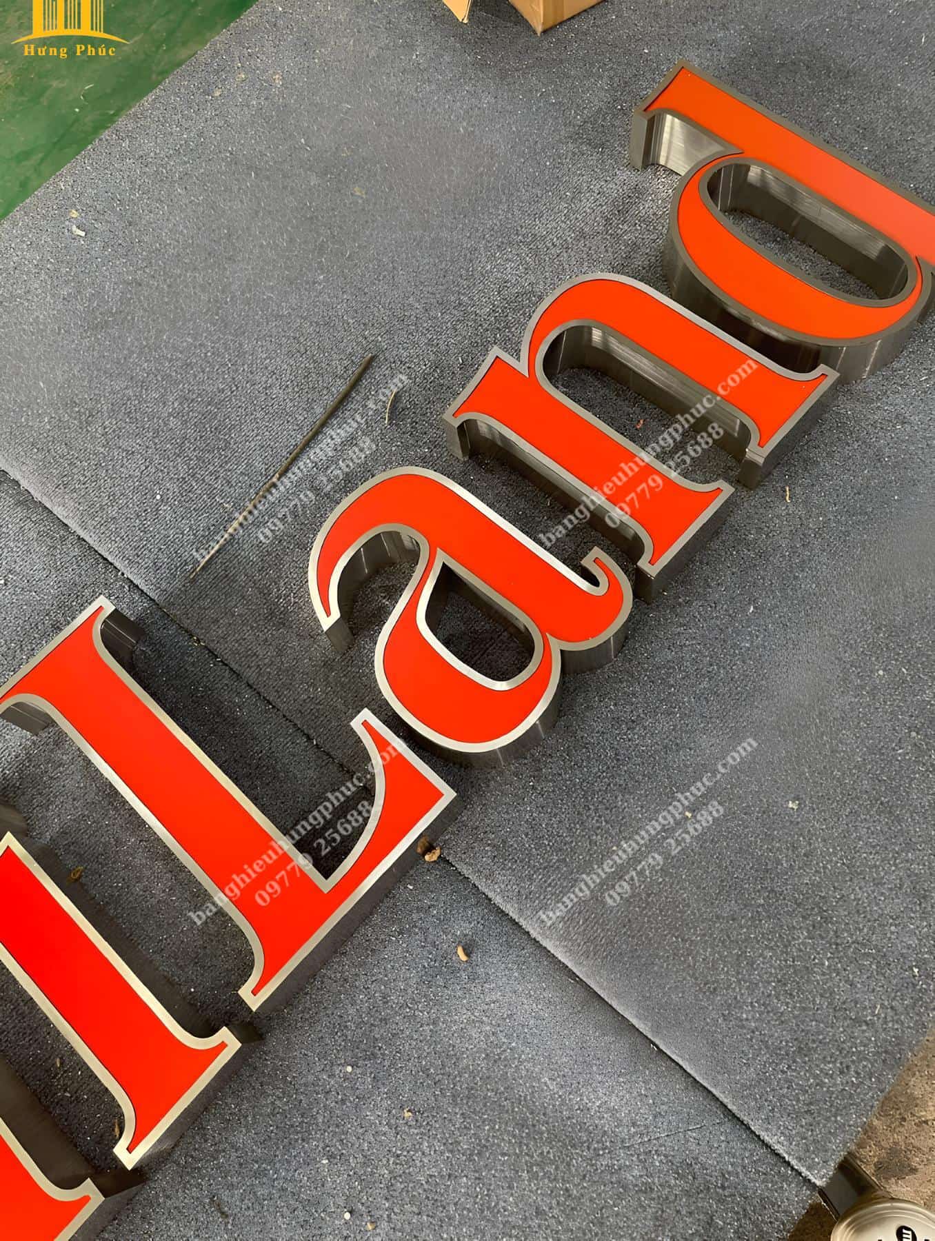 Chữ quảng cáo Chữ quảng cáo