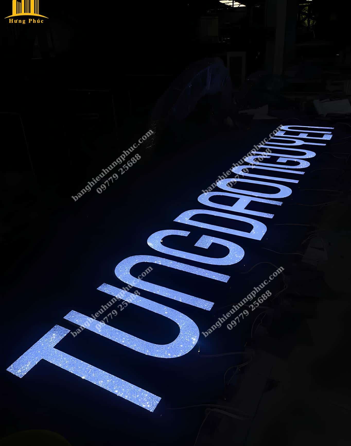 Chữ quảng cáo Chữ quảng cáo