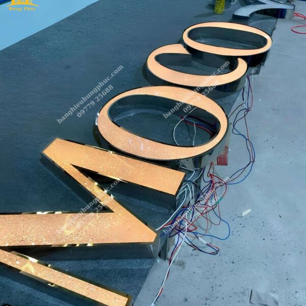 gia công chữ nổi inox