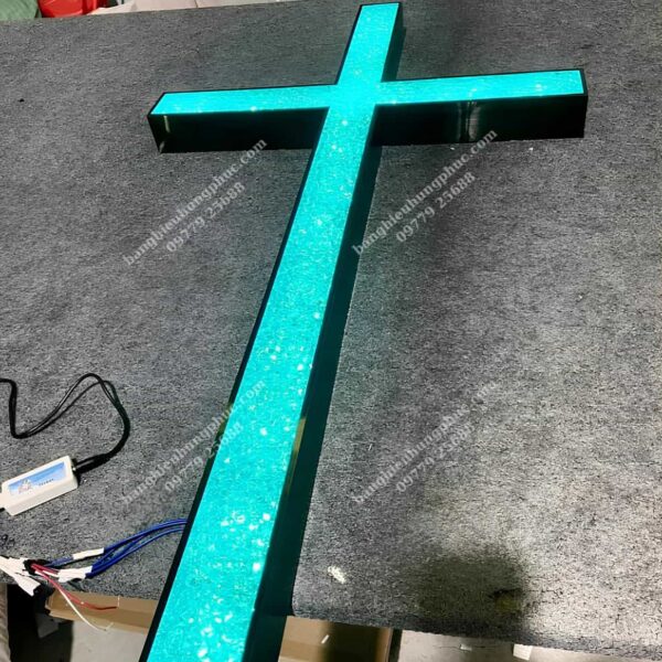 gia công chữ nổi inox