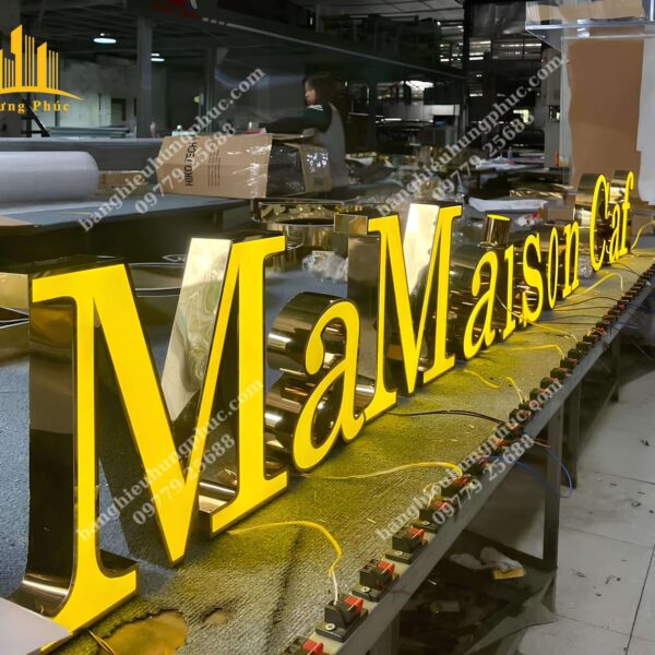 gia công chữ nổi inox