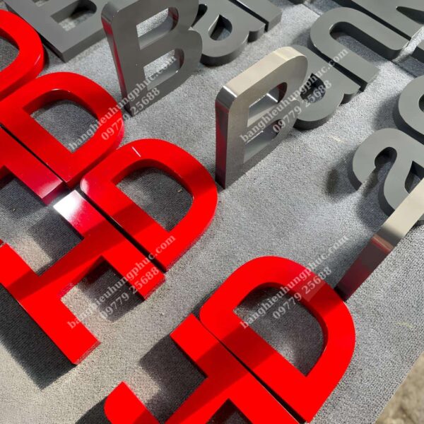 gia công chữ nổi inox