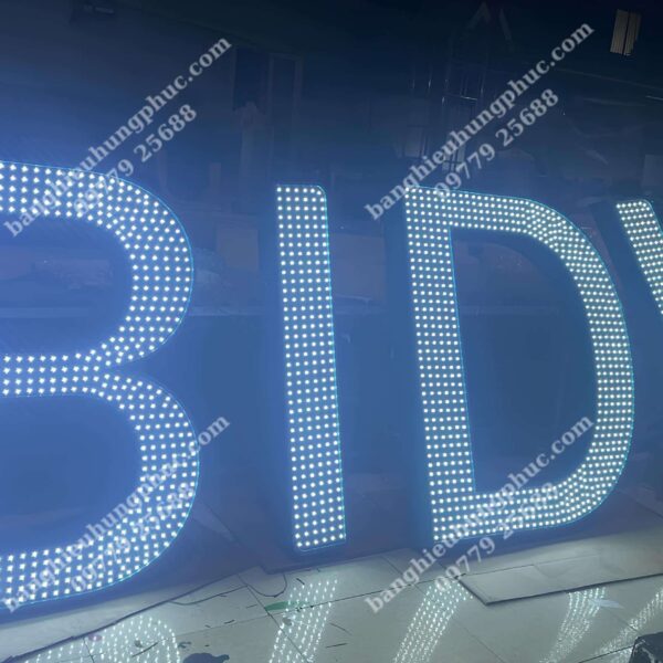 gia công chữ inox