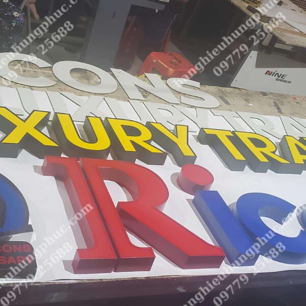 gia công chữ nổi inox vàng