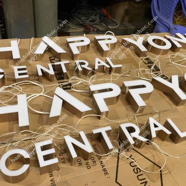 gia công chữ nổi inox vàng