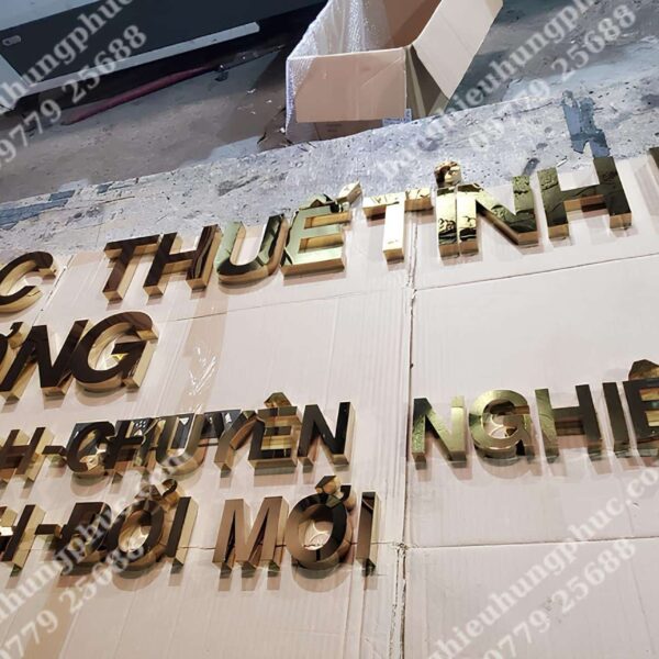 gia công chữ nổi inox vàng