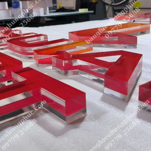 gia công chữ nổi inox vàng