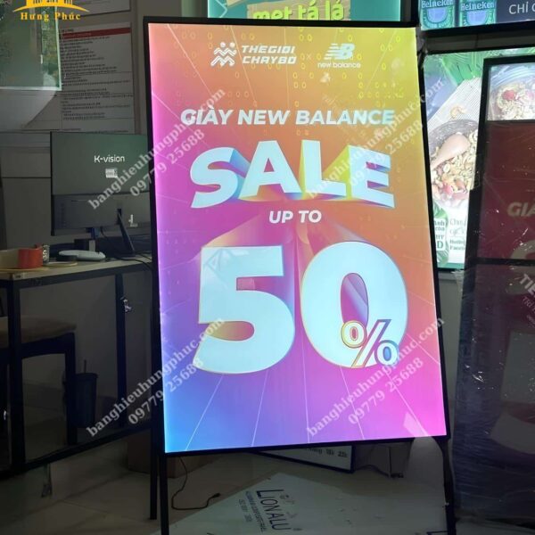 bảng hiệu hộp đèn đứng