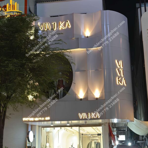 Làm biển hiệu quảng cáo quận 1 - TPHCM