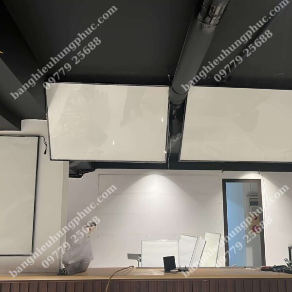 Làm bảng hiệu quảng cáo Quận 1