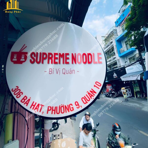 Làm bảng hiệu Quận 1