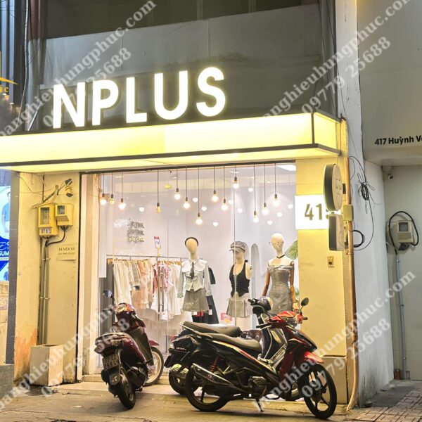 bảng hiệu chữ nổi mica