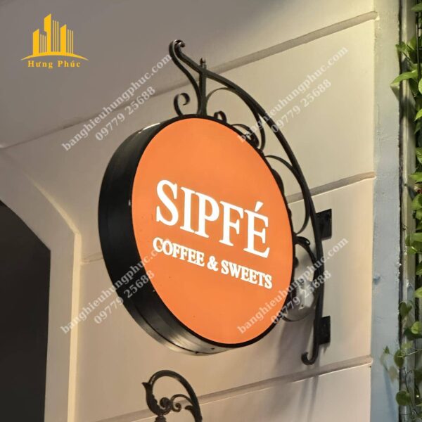 hộp đèn quảng cáo