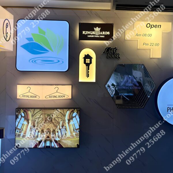 bảng hiệu hộp đèn