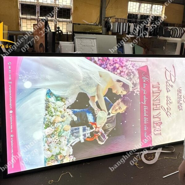 bảng hộp đèn quảng cáo