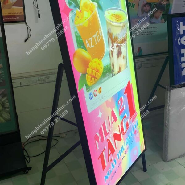 Hộp đèn đứng chữ A