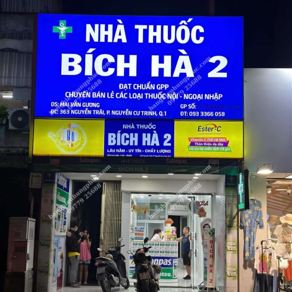 bạt quảng cáo ngoài trời