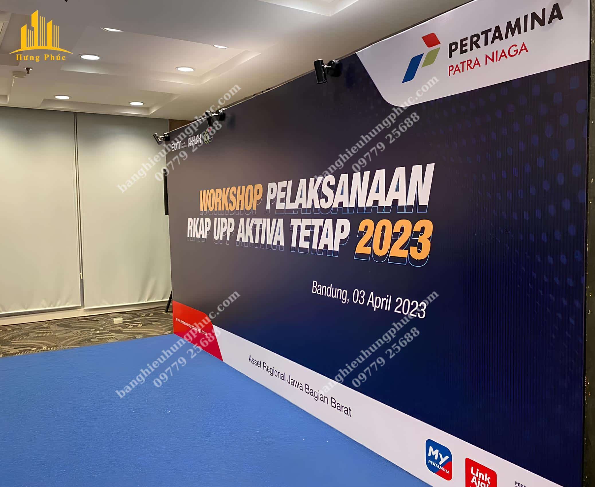 Biển bạt quảng cáo khung sắt Biển bạt quảng cáo khung sắt