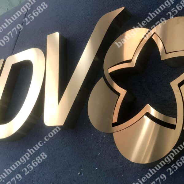 bảng hiệu chữ nổi mica