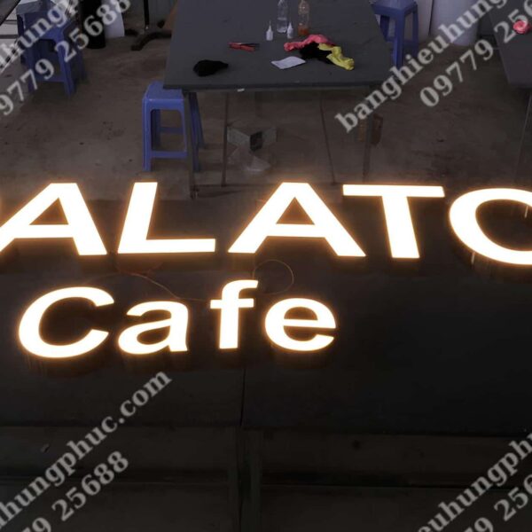 bảng hiệu chữ nổi mica