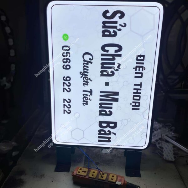 biển vẫy quảng cáo điện thoại