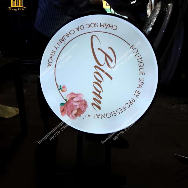 biển vẫy hộp đèn