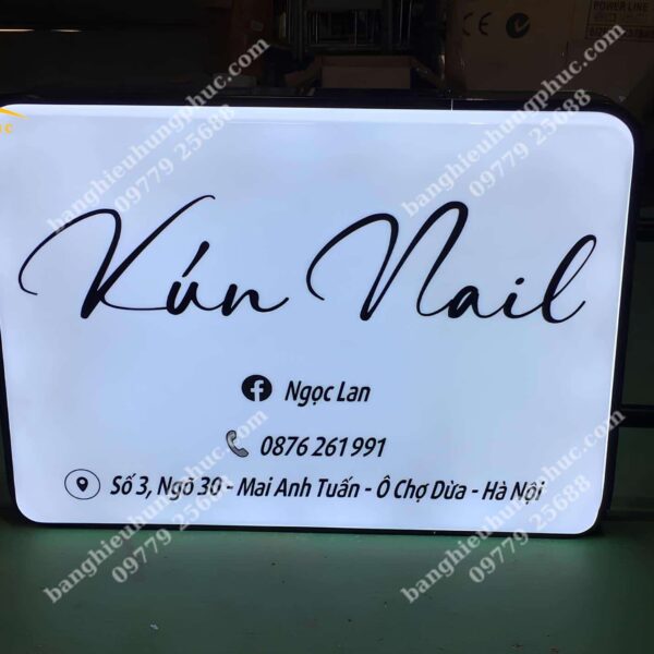 biển vẫy nail mi