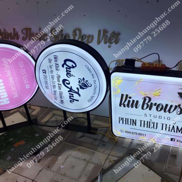 biển vẫy nail mi