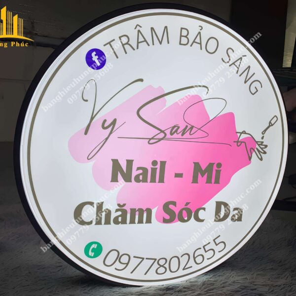 biển vẫy nail mi