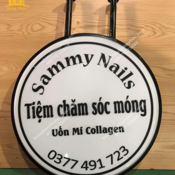 biển vẫy nail mi