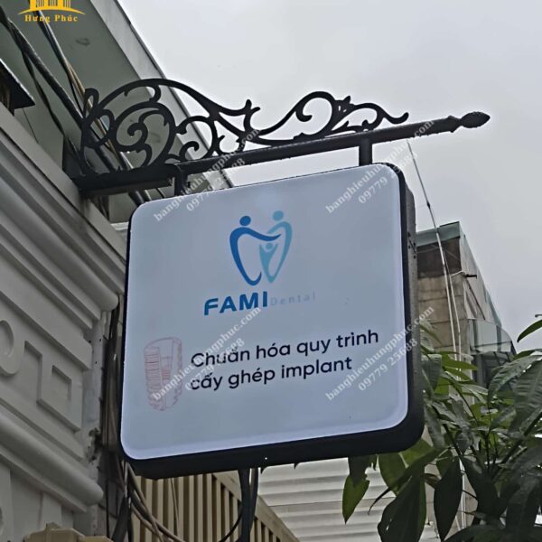 biển vẫy nha khoa