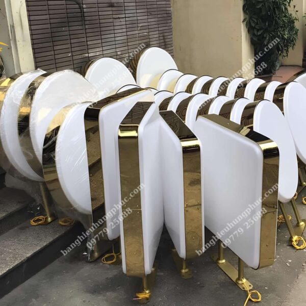 biển vẫy nha khoa