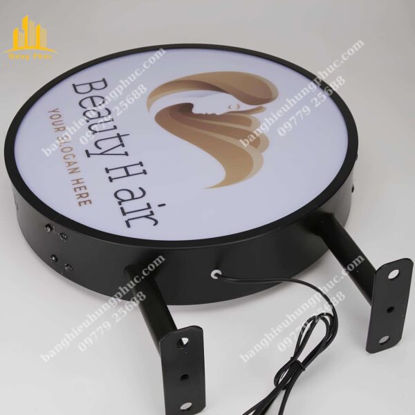 biển vẫy shop quần áo