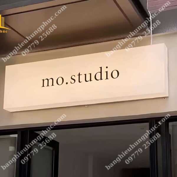 biển vẫy shop quần áo