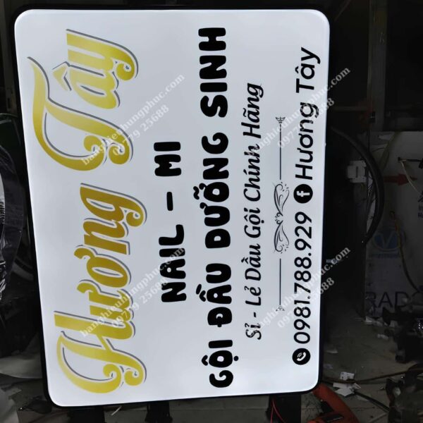 biển vẫy nail mi