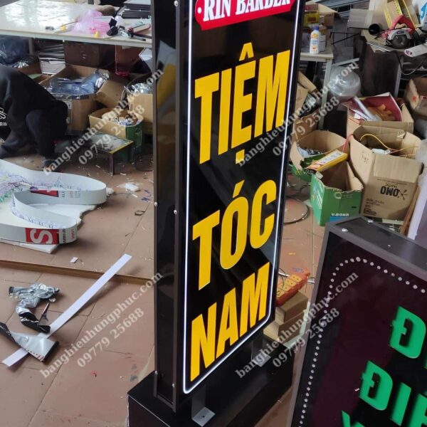 biển vẫy quán tóc