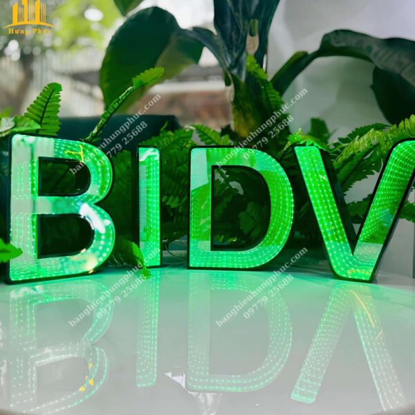 chữ nổi mica đèn led