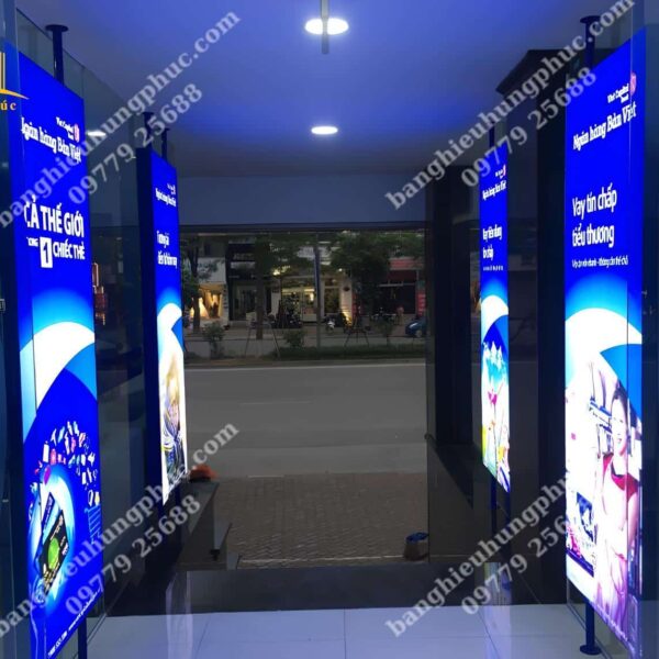 bạt 3m xuyên sáng