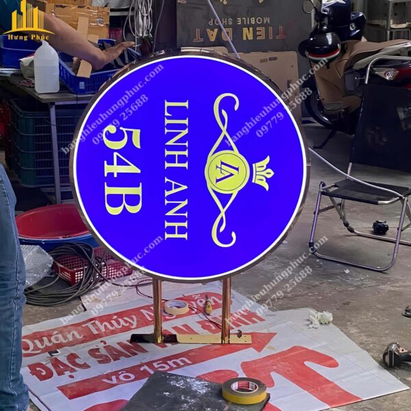 hộp đèn mica hút nổi