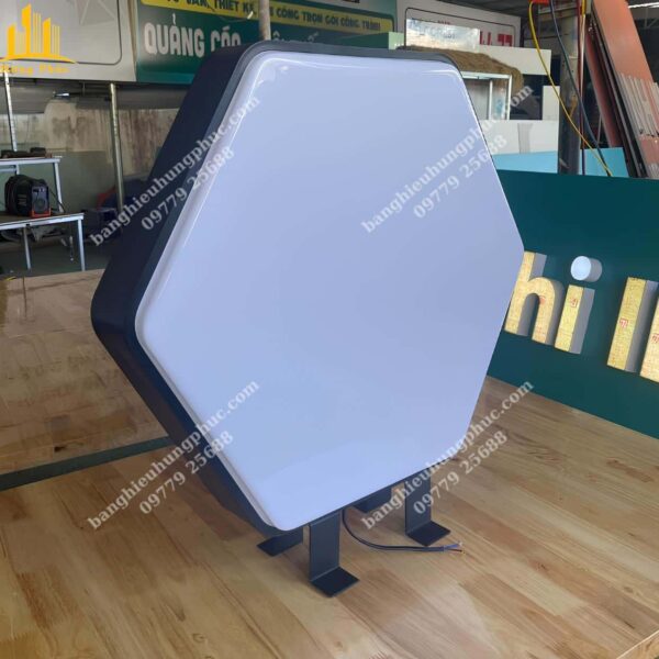 hộp đèn mica hút nổi