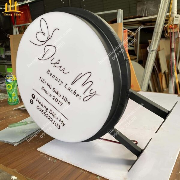 hộp đèn hút nổi