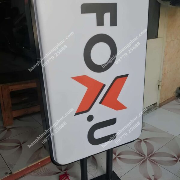 hộp đèn hút nổi chữ nhật