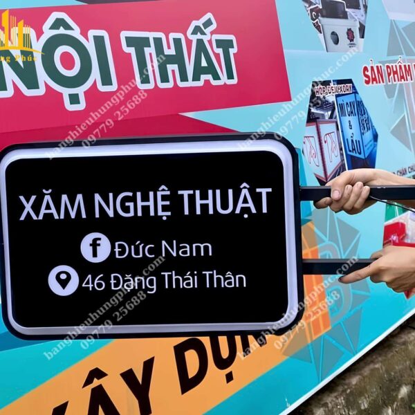 hộp đèn hút nổi chữ nhật