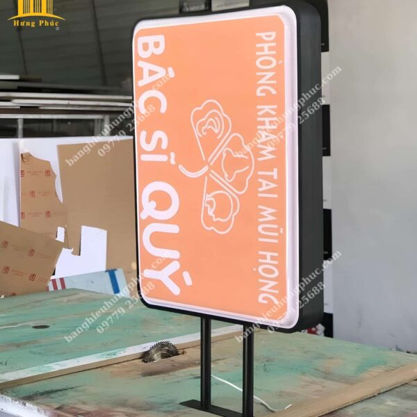 hộp đèn chữ nhật
