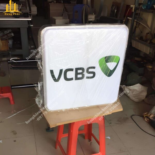 hộp đèn hút nổi vuông