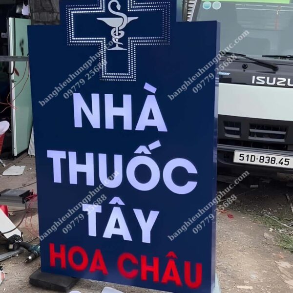 bảng hộp đèn nhà thuốc